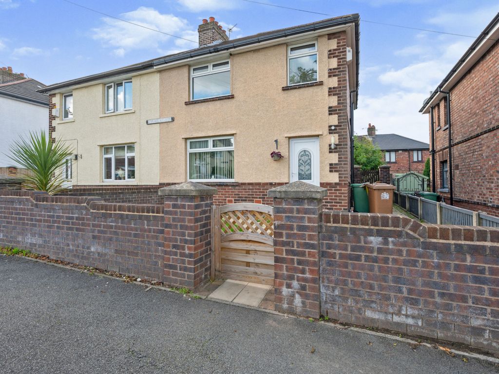 3 bed semidetached house for sale in Alder Hey Road, St. Helens