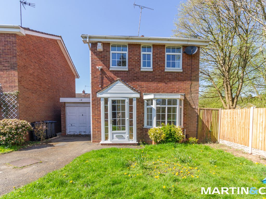 3 bed detached house to rent in Shandon Close, Harborne B32, £1,400 pcm