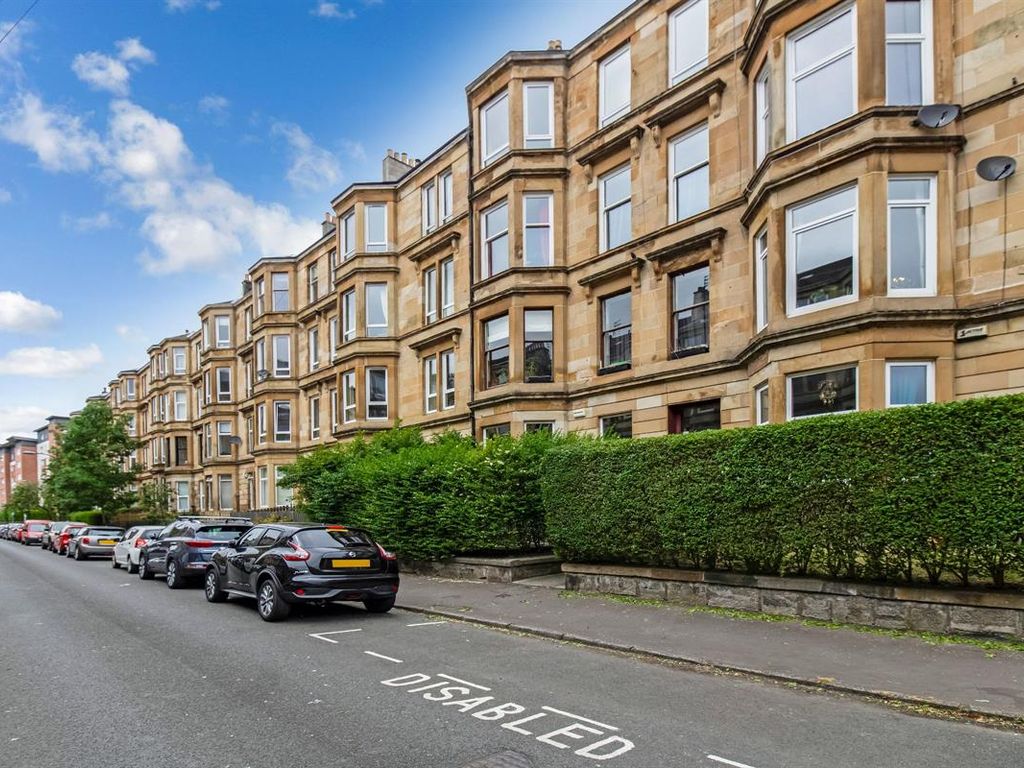 2 bed flat for sale in Finlay Drive, Dennistoun, Glasgow G31 Zoopla