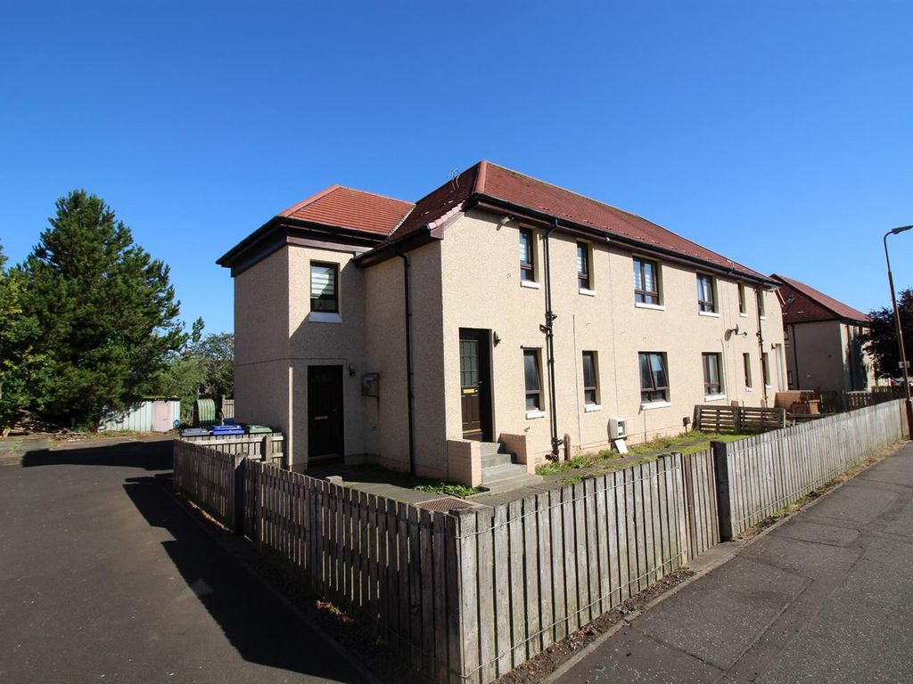 3 bed flat for sale in Glebe Road, Whitburn, Bathgate EH47, £99,000