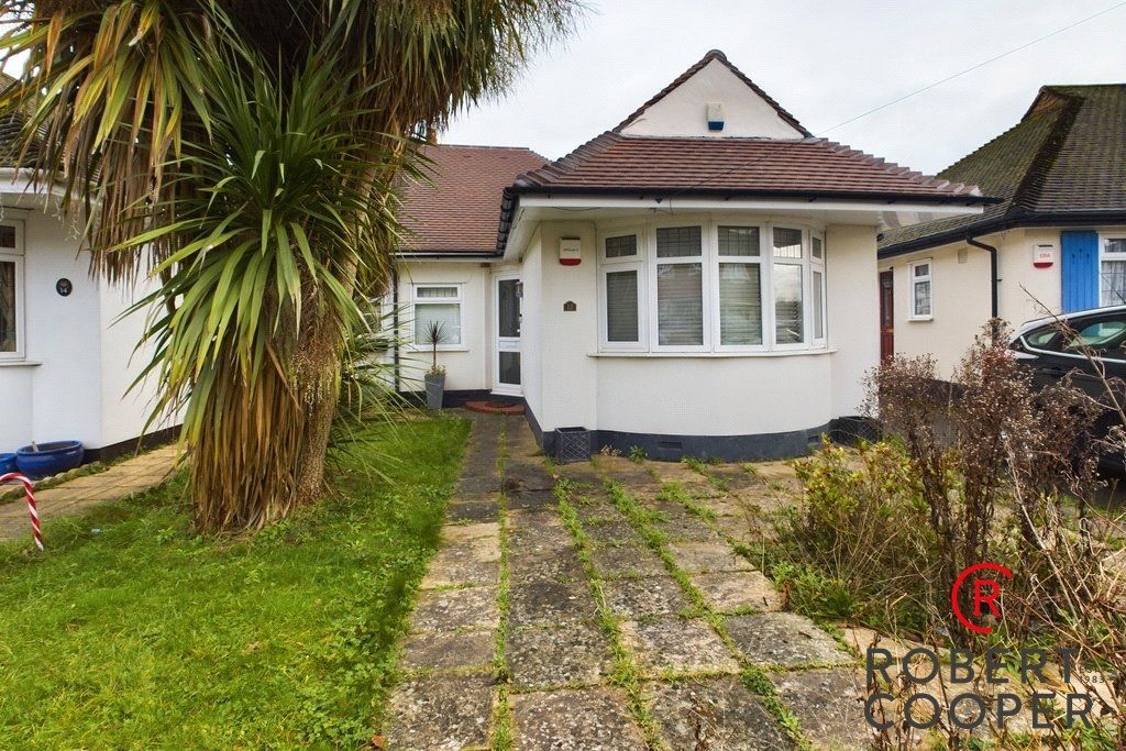 2 bed bungalow for sale in Boleyn Drive, Ruislip HA4, £525,000 Zoopla