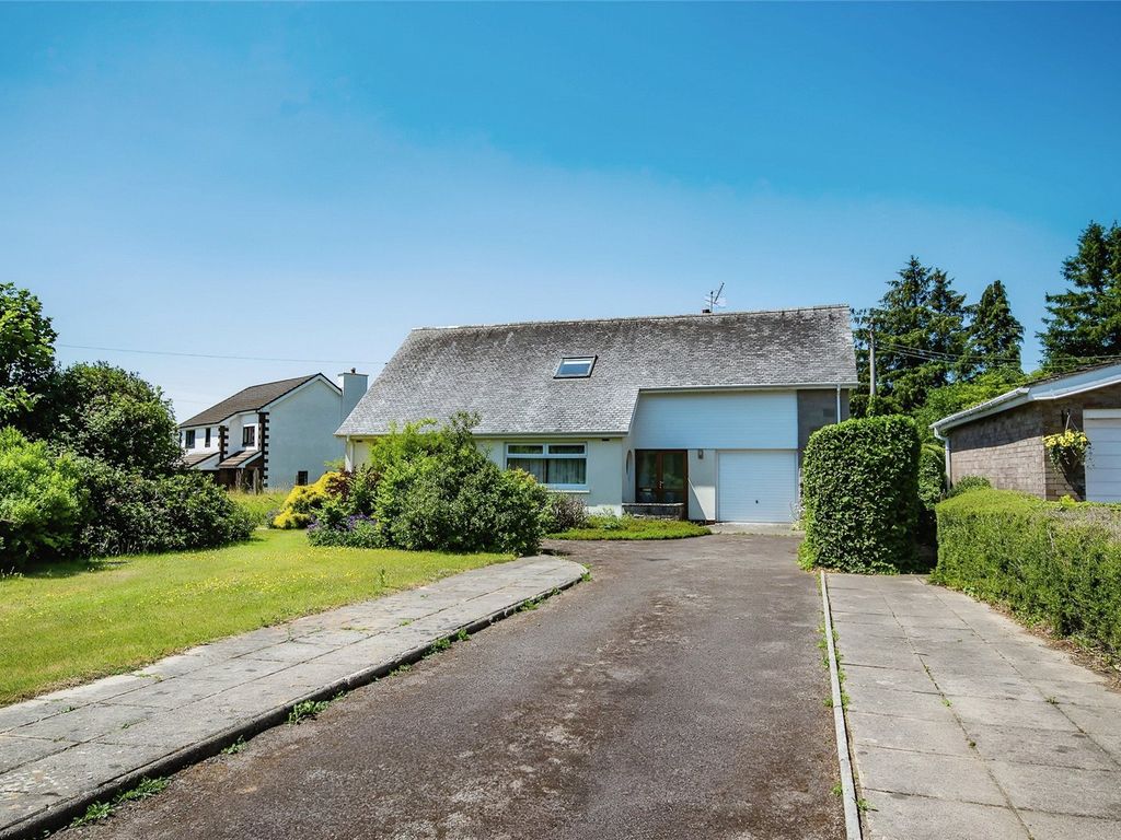 5 bed bungalow for sale in Lampeter Road, Tregaron SY25 Zoopla