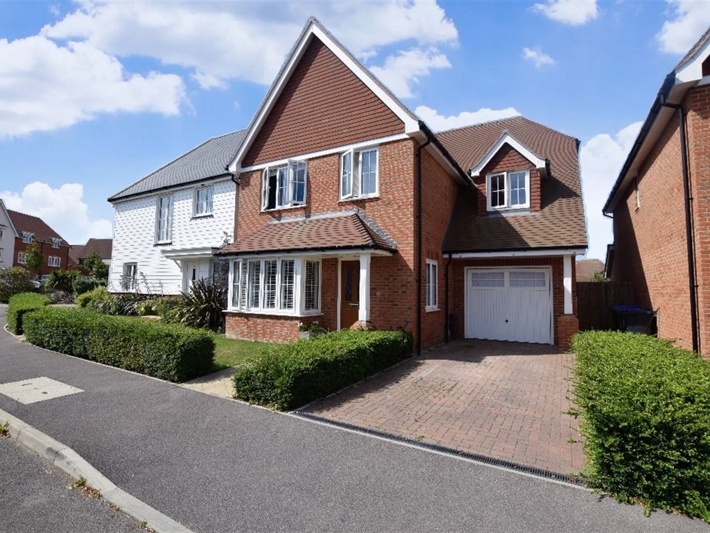 5 bed detached house to rent in 39 Lethaby Road, Bognor Regis, West