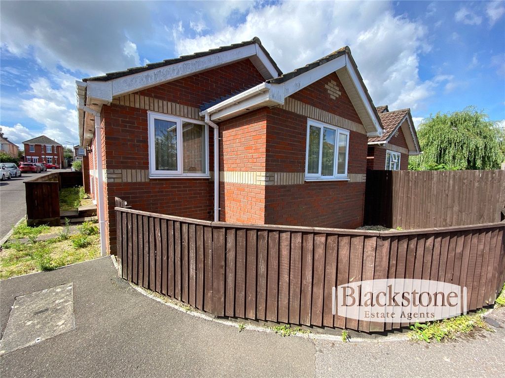 2 bed bungalow for sale in Widget Close, Ensbury Park, Bournemouth