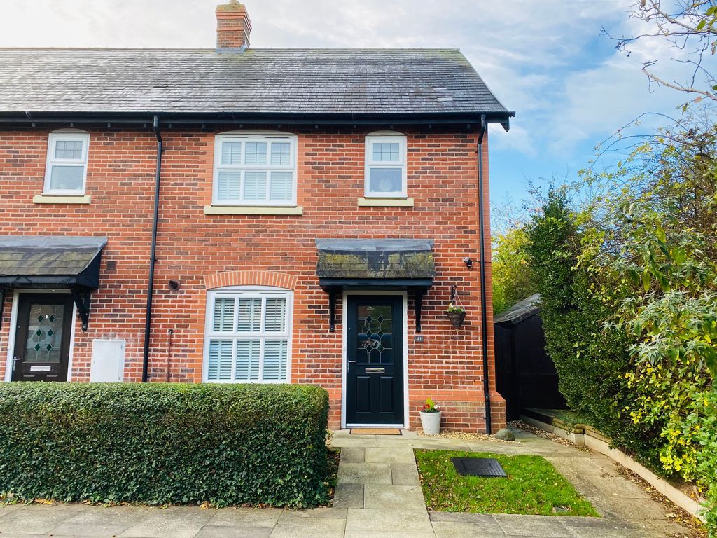 3 bed end terrace house for sale in Cheshires Way, Saighton, Chester