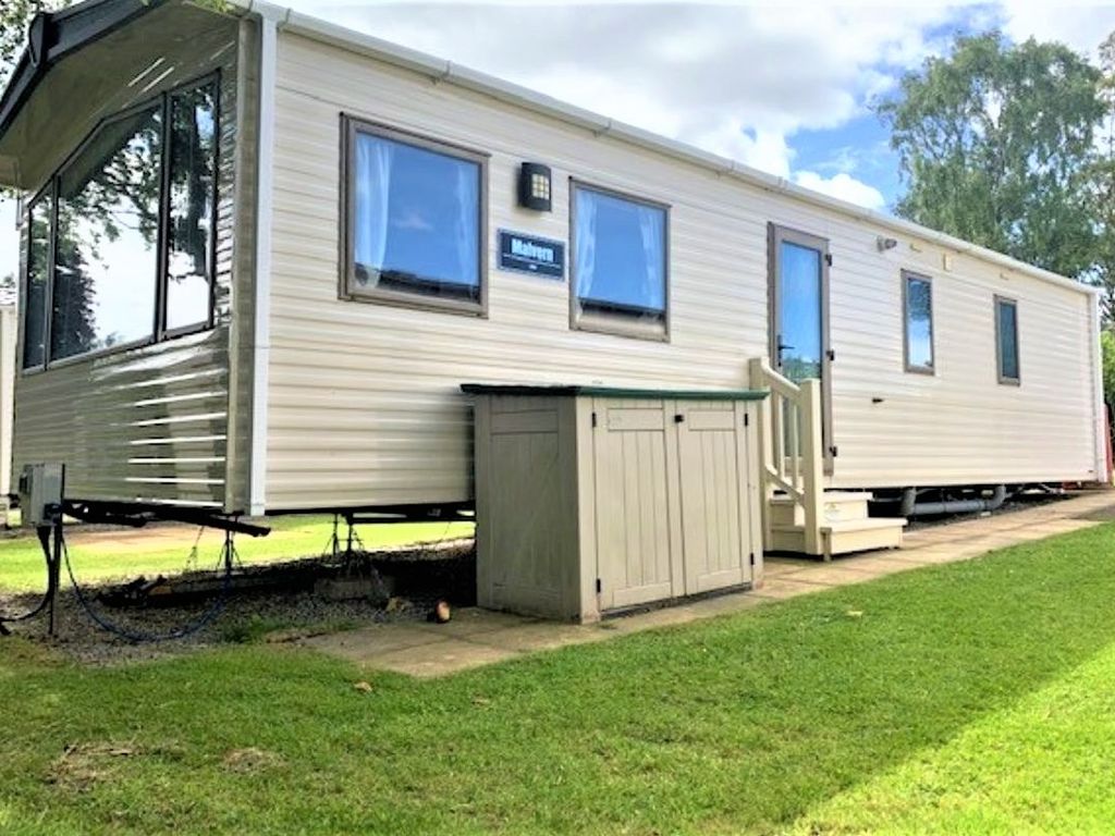 2 bed mobile/park home for sale in Gisburn, Gisburn BB7 Zoopla