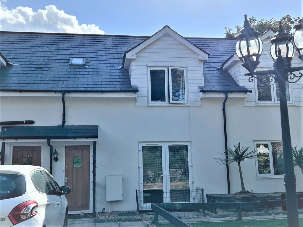 2 bed flat to rent in Cavendish House, Cavendish Road, Eccles M30 Zoopla