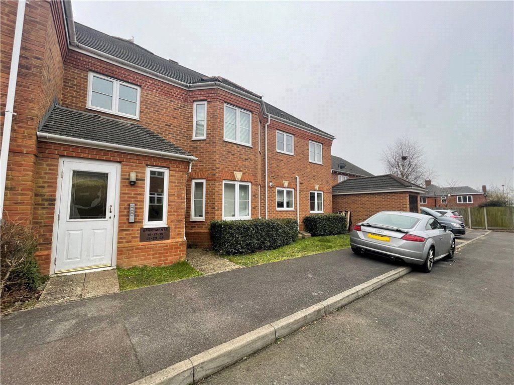 2 bed flat for sale in Little Horse Close, Earley, Reading RG6 Zoopla