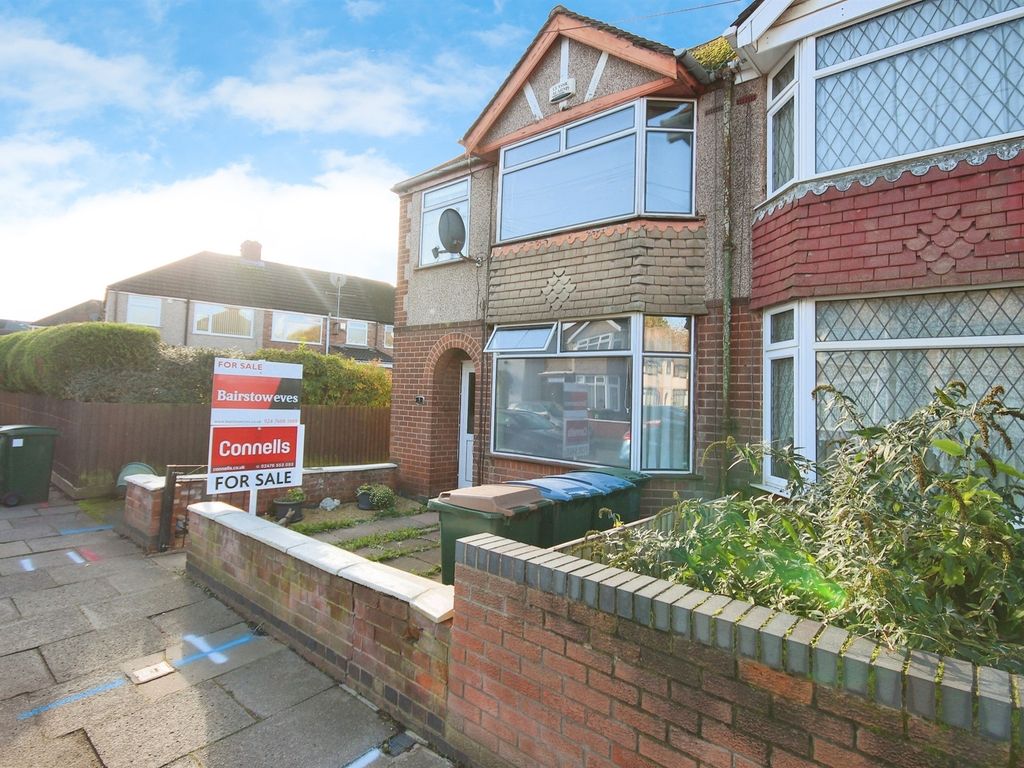 3 bed end terrace house for sale in Morland Road, Holbrooks, Coventry