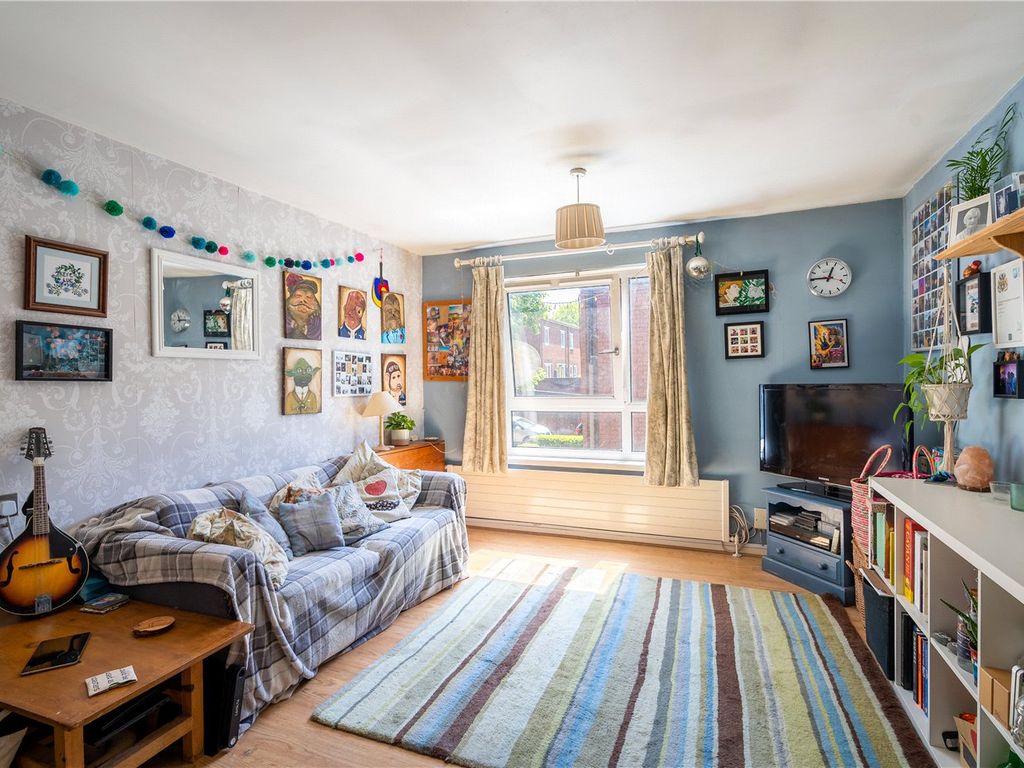 Swallow Close, London SE14  