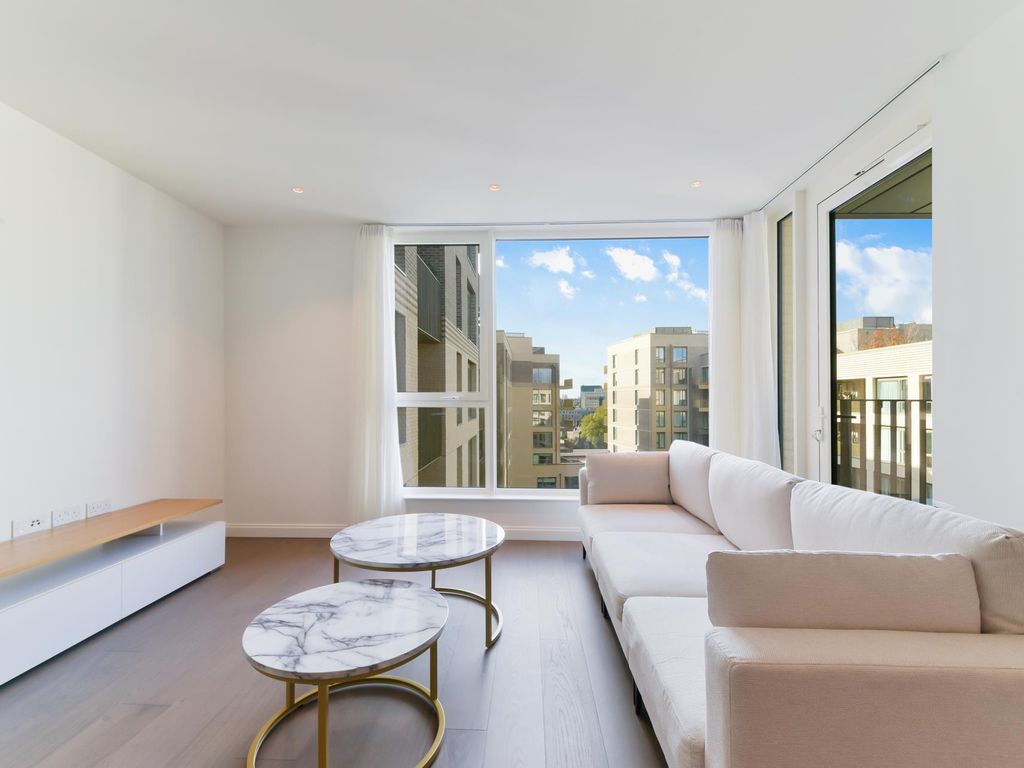 1 bed flat to rent in Phoenix Court, Oval Village, London SE11, £2,817