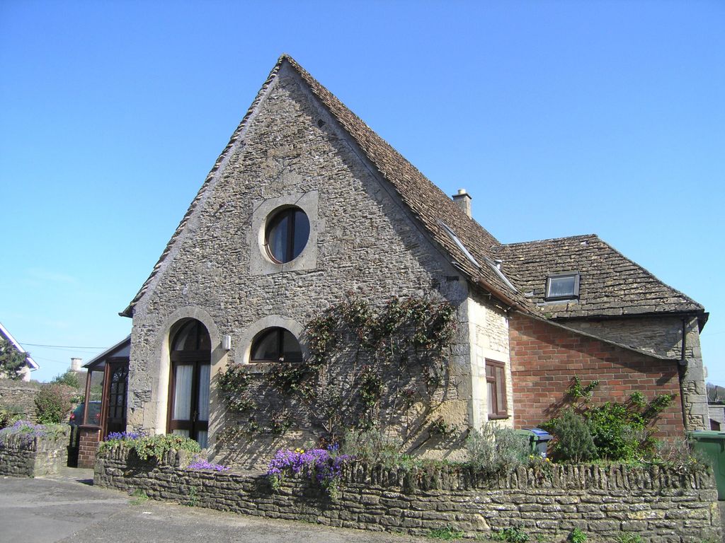 2 bed property to rent in Hartham, Corsham SN13 Zoopla