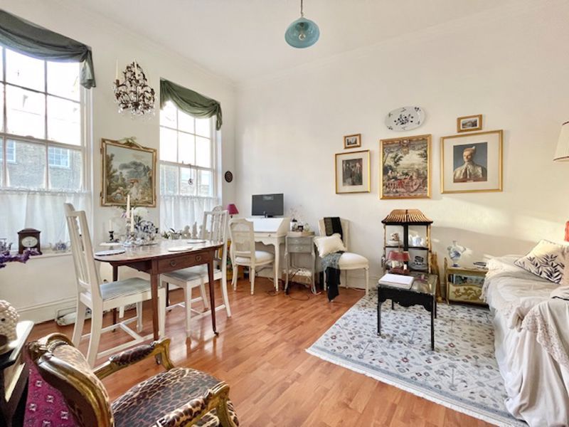 Studio to rent in Warren Street, London W1T, £1,599 pcm Zoopla