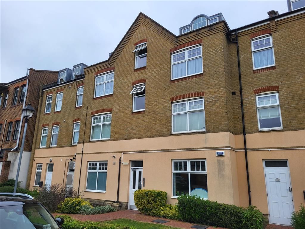 2 bed flat to rent in Cannon Hill, London N14 Zoopla