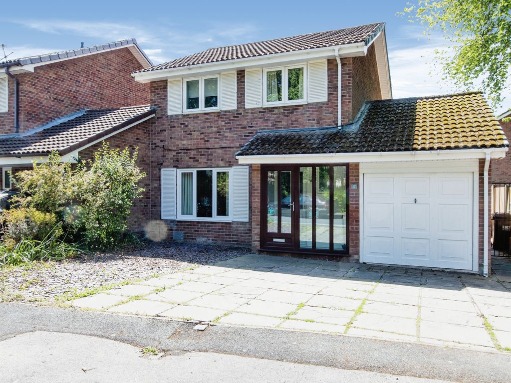 3 bed detached house for sale in Greencroft, Penwortham, Preston PR1