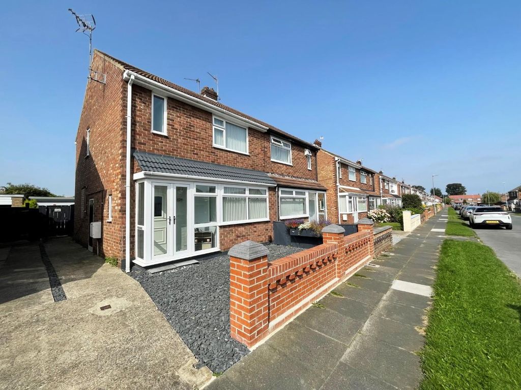 3 bed semidetached house for sale in Honiton Way, Fens, Hartlepool TS25, £147,000 Zoopla