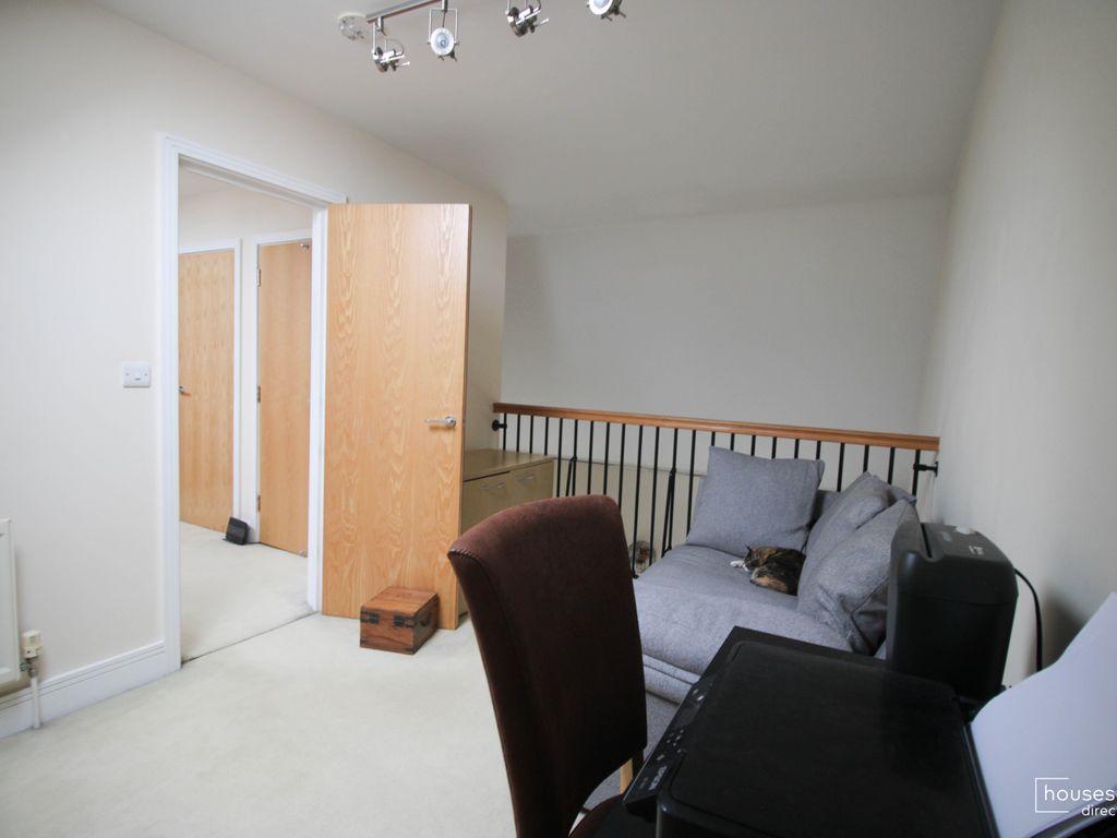 2 bed flat for sale in The Lakes Larkfield, Aylesford ME20 Zoopla