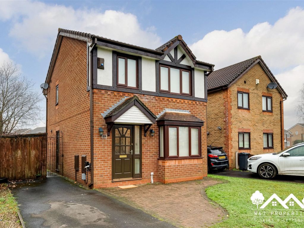 3 bed detached house for sale in Manorwood Drive, Whiston, Prescot L35