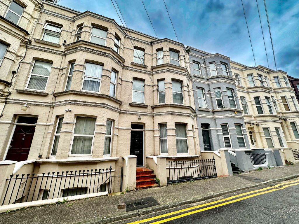 1 bed flat to rent in Grosvenor Place, Margate CT9 Zoopla