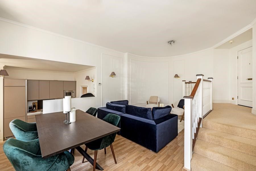 2 Mansfield Street, Marylebone, London W1G  