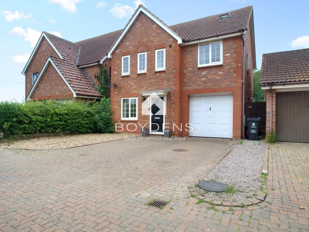 4 bed detached house for sale in Peake Avenue, Kirby Cross, FrintonOn