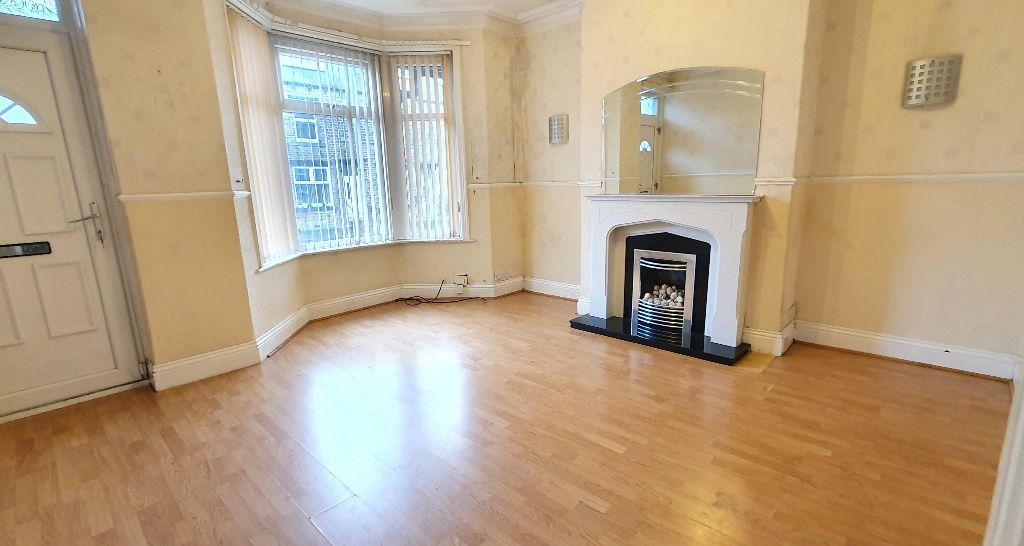 4 bed terraced house for sale in Dudley Hill Road, Bradford BD2, £