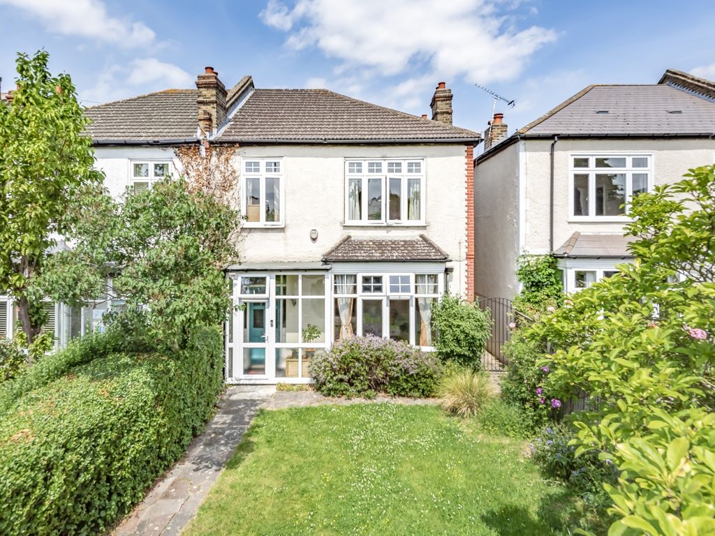 4 bed semidetached house for sale in Newstead Road, London SE12 Zoopla