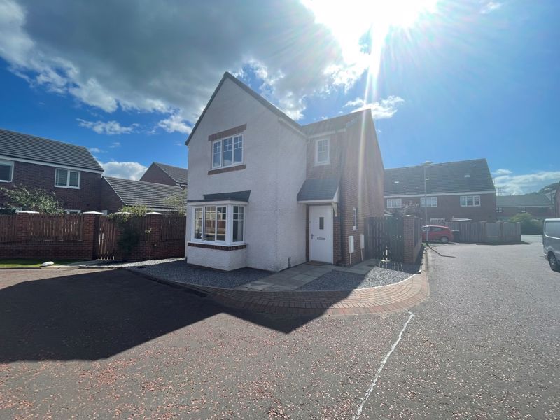 3 bed detached house for sale in Addison View, BlaydonOnTyne NE21, £