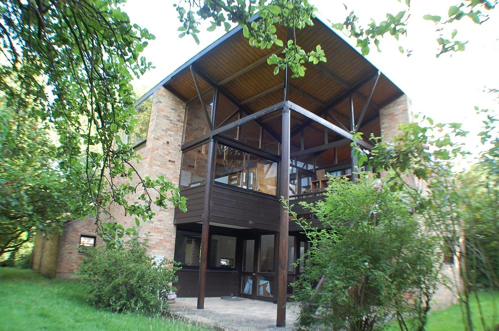 4 bed detached house to rent in Conduit Head Road, Cambridge CB3, £