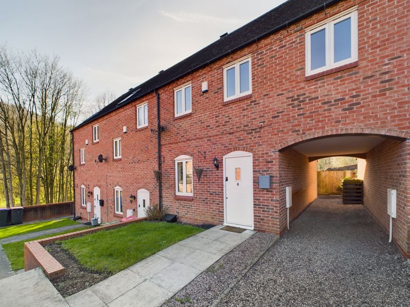 5 bed terraced house for sale in The Courtyard, Ironbridge, Telford
