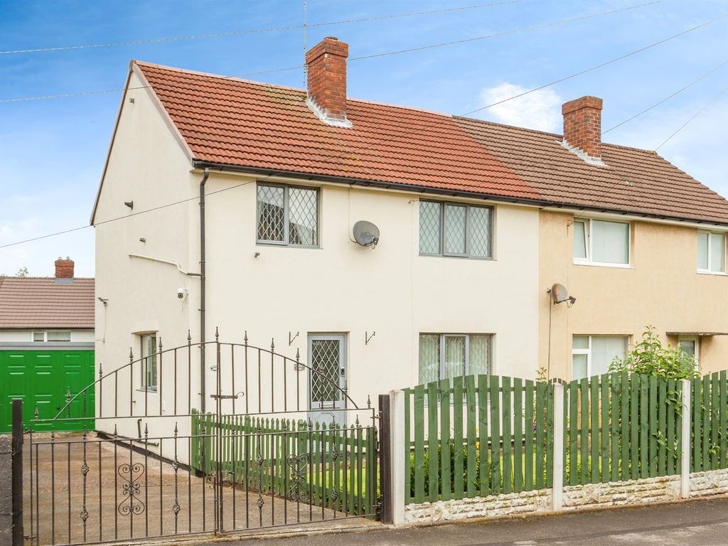 3 bed semidetached house for sale in Hillcrest, Havercroft, Wakefield