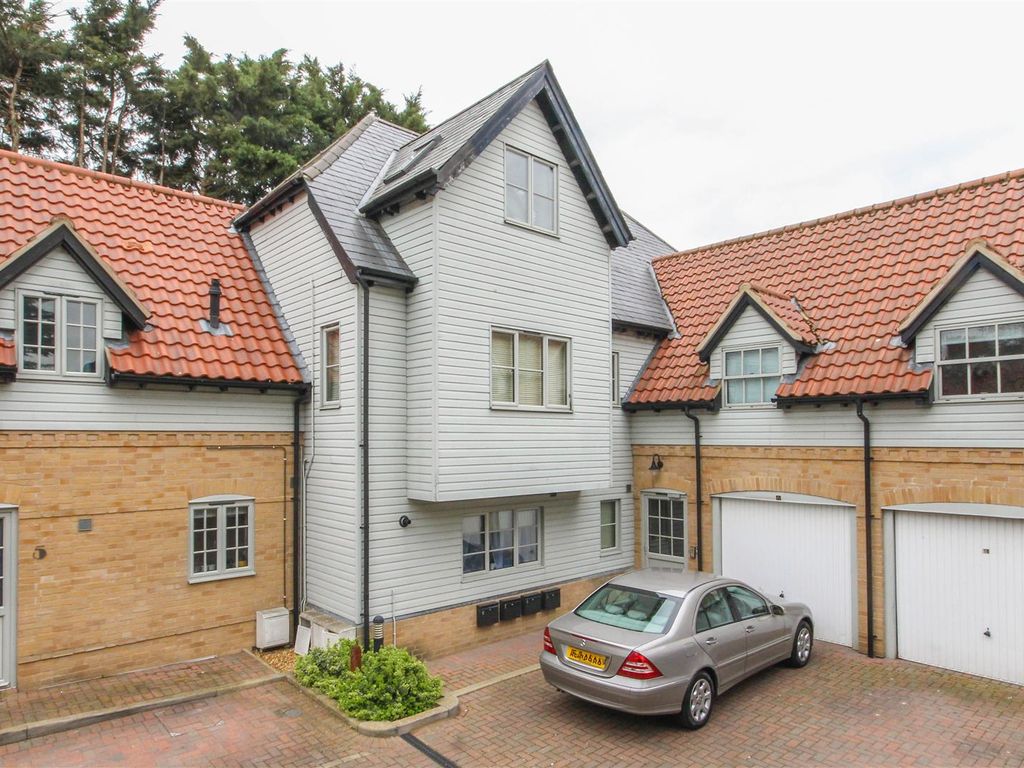 1 bed flat to rent in Mill Hill, Newmarket CB8, £995 pcm Zoopla