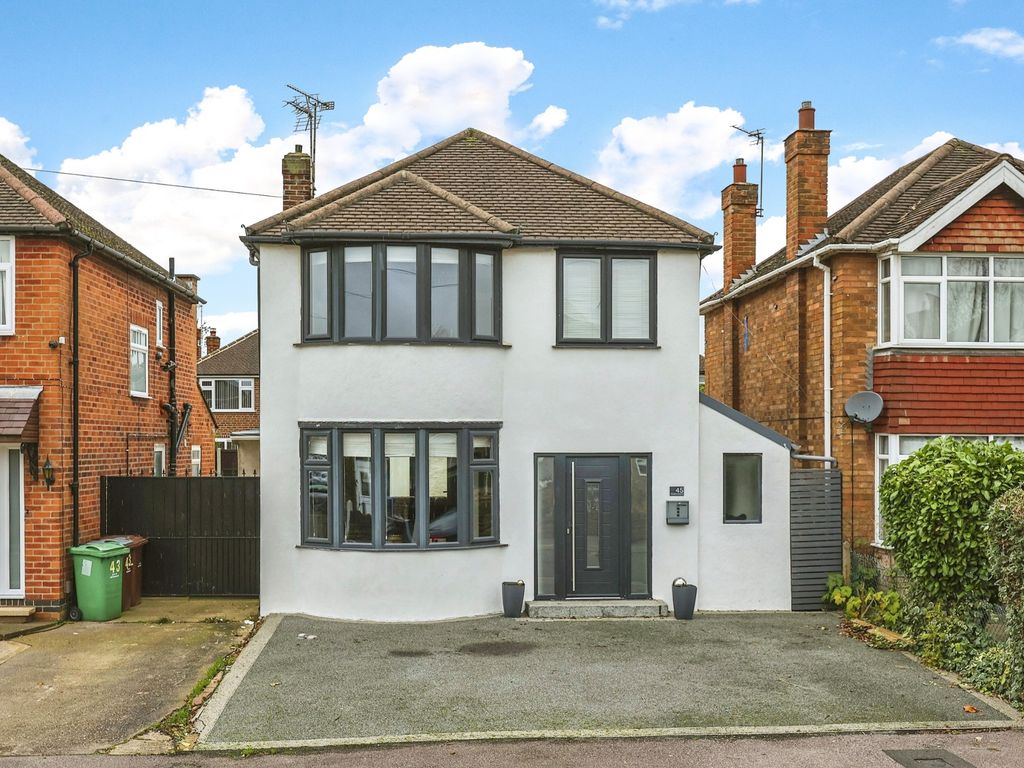 5 bed detached house for sale in Trentham Gardens, Nottingham NG8, £