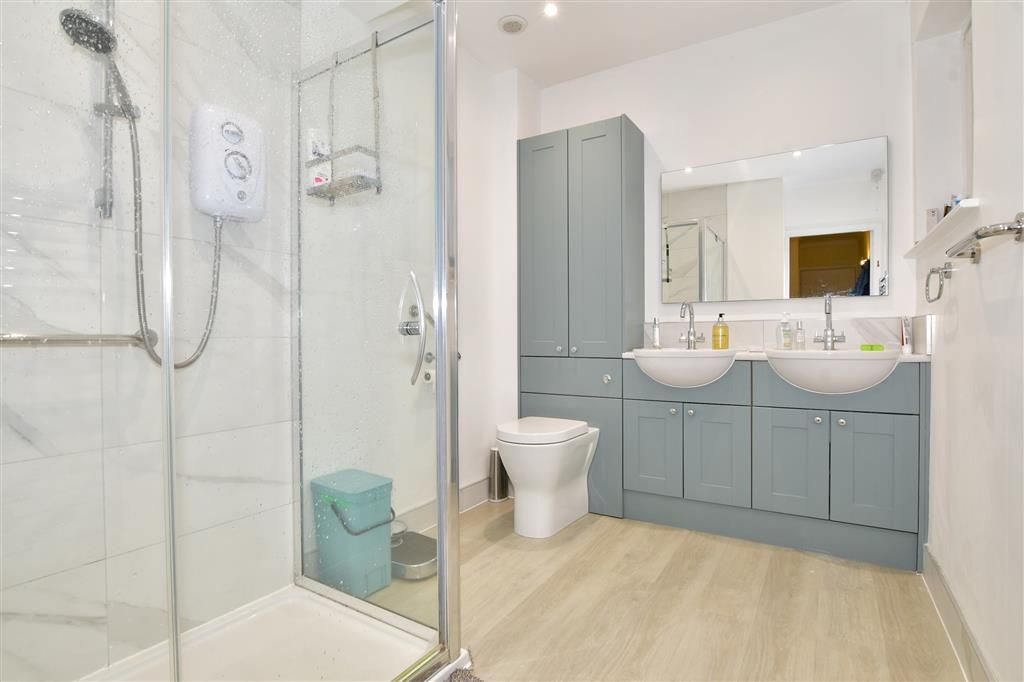 3 bed detached house for sale in Station Road, Eynsford, Dartford, Kent