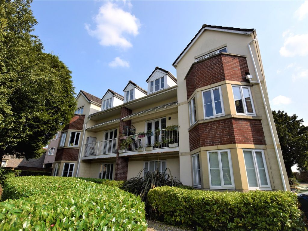 1 bed flat for sale in High Street, Staple Hill, Bristol, South