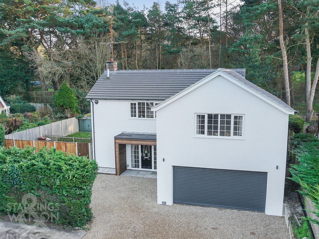 4 bed detached house for sale in Priory Close, St. Olaves, Great