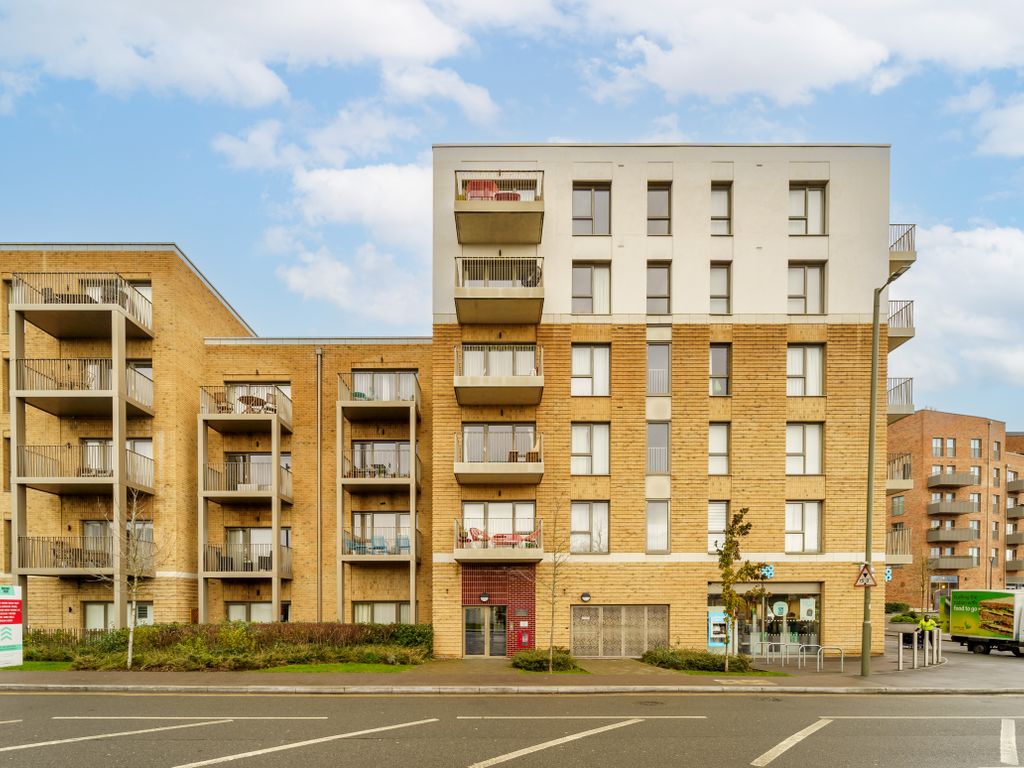 1 bed flat for sale in Foxglove Apartments, London, Greater London NW7