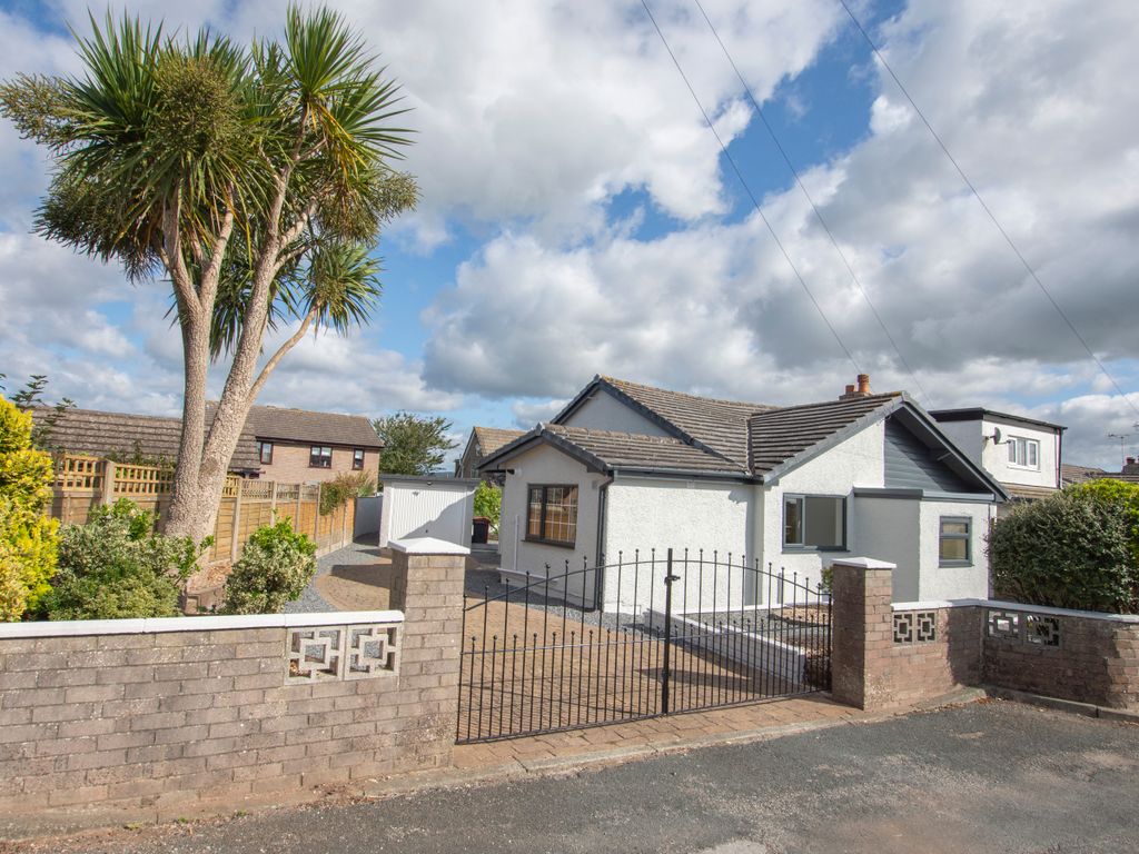 3 bed semidetached bungalow for sale in Barnes Avenue, DaltonIn