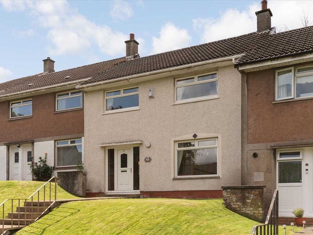 3 bed terraced house for sale in Lauder Green, Calderwood, East