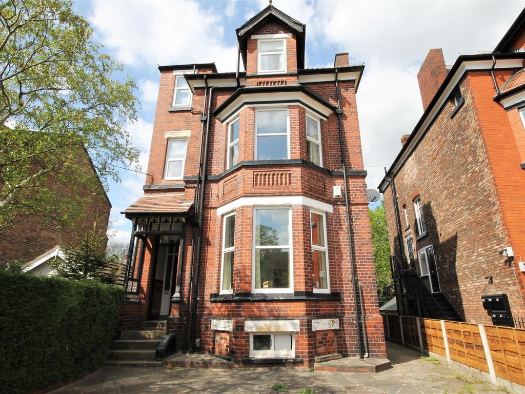 1 bed flat to rent in Victoria Crescent, Ellesmere Park, Manchester M30