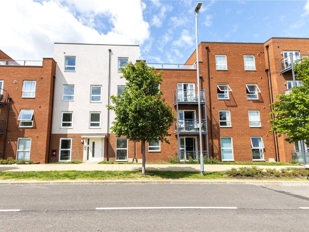 2 bed flat for sale in Lett Lane, Castle Hill, Ebbsfleet Valley