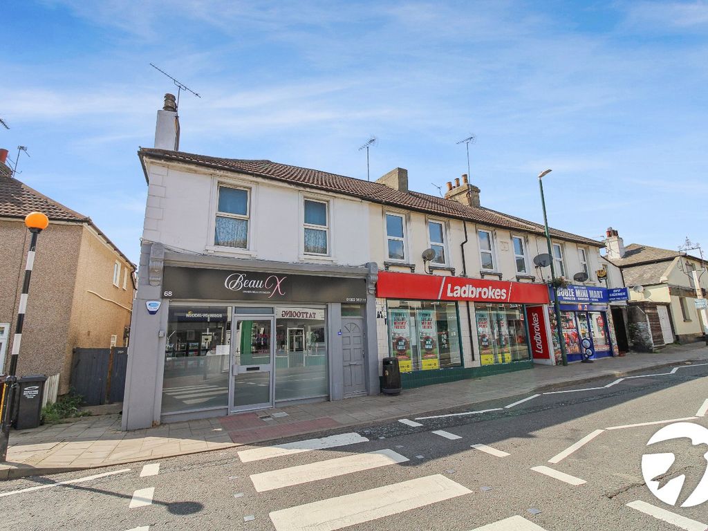 2 bed flat to rent in High Street, DA10, £1,000 pcm Zoopla