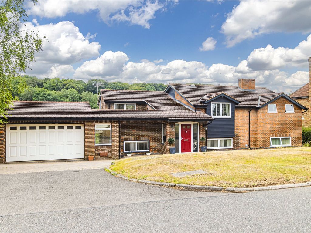 Silverthorn Drive, Hemel Hempstead HP3  