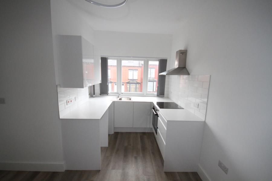 1 bed flat to rent in Tempest Road, Holbeck, Leeds LS11, £650 pcm Zoopla