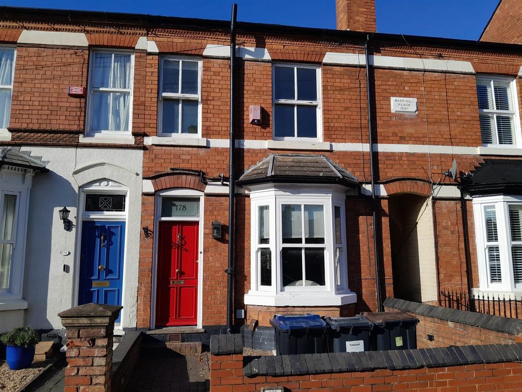 4 bed terraced house to rent in Park Hill Road, Harborne, Birmingham