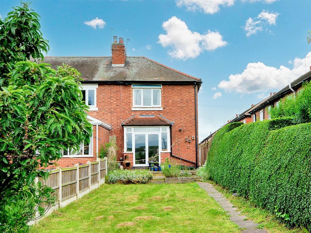 3 bed end terrace house for sale in Canal Side, Beeston Rylands