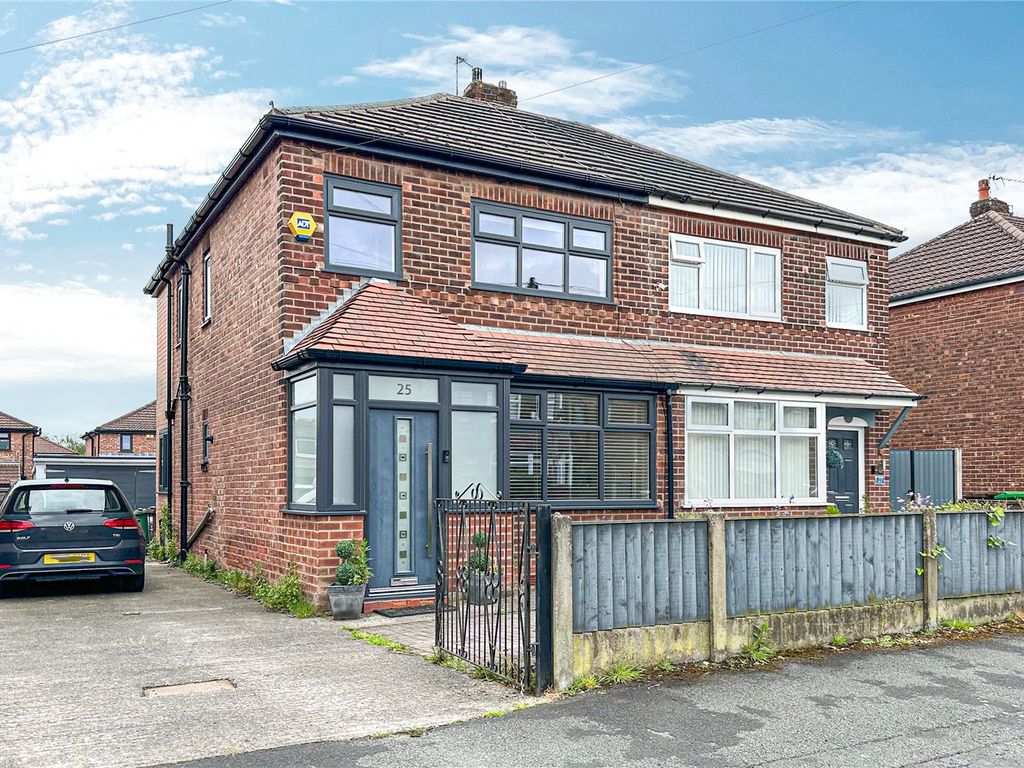 3 bed semidetached house for sale in Kenwick Drive, New Moston