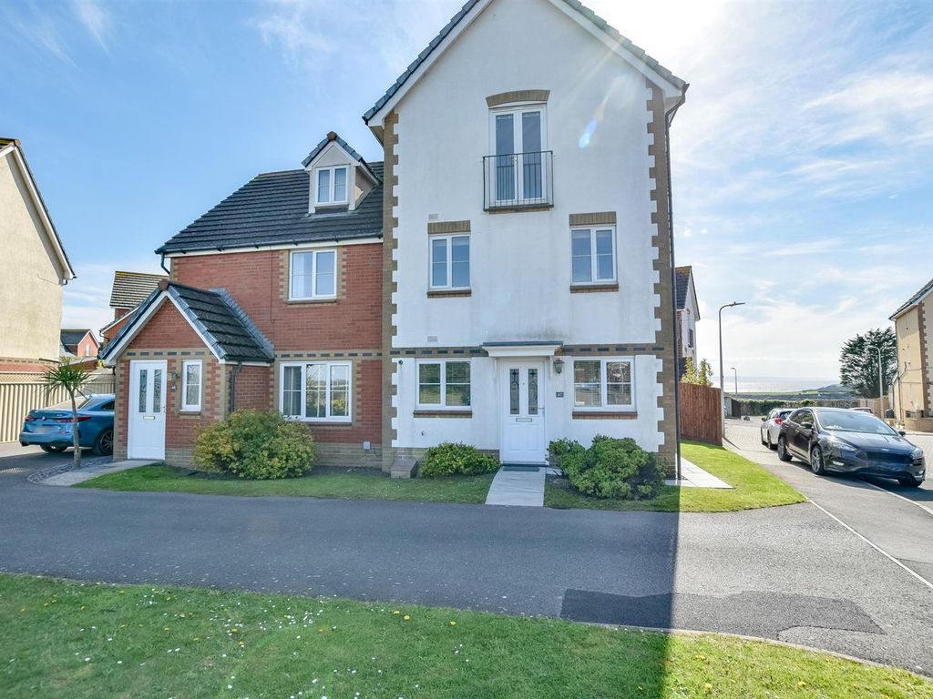 4 bed semidetached house for sale in Heol Eryr Mor, Barry CF62 Zoopla