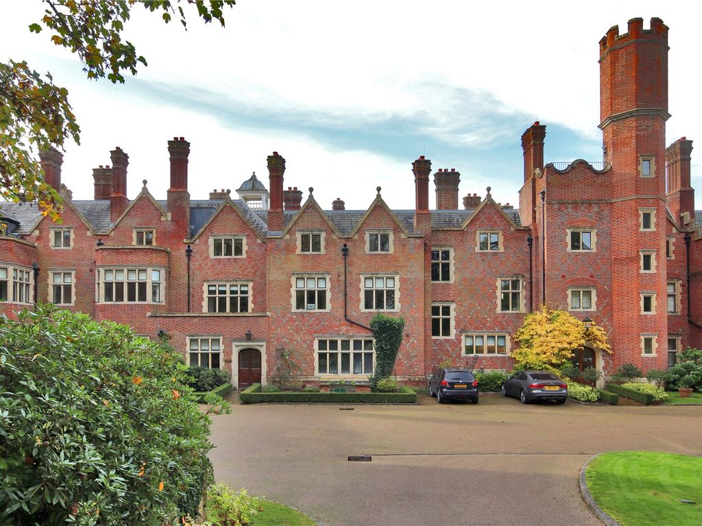 3 bed flat for sale in Swaylands, Penshurst Road, Penshurst, Kent TN11, £925,000 Zoopla