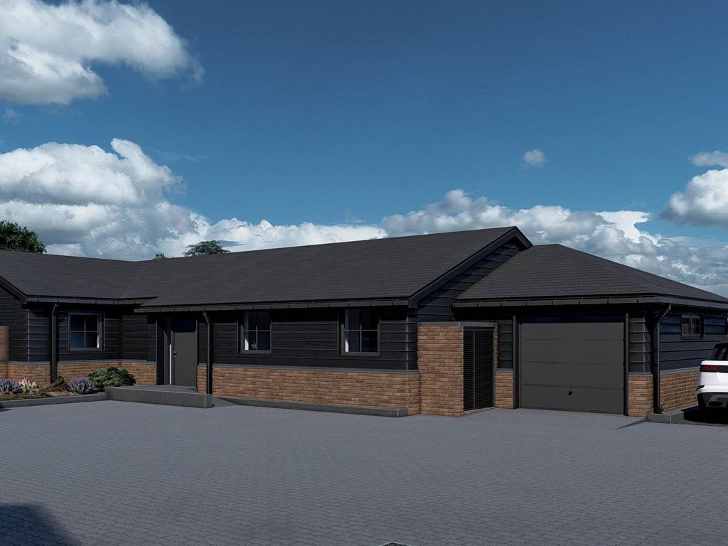 New home, 3 bed detached bungalow for sale in Ockendon Road, North Ockendon, Upminster RM14 Zoopla